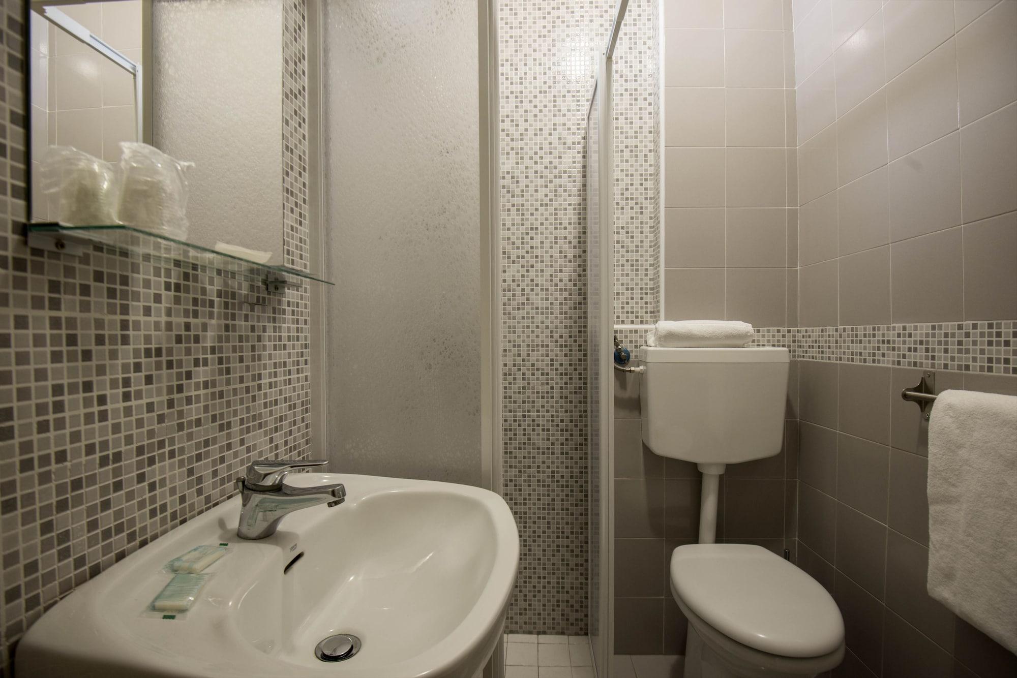 Hotel Scarlet Ρίμινι Εξωτερικό φωτογραφία